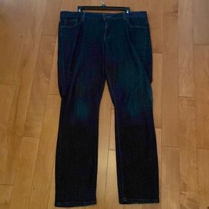 Dress Barn Women’s 16 Signature Fit Straight Jeans